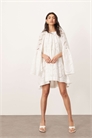 Мини-платье свободного кроя из органды с вышивкой артикул 140437788