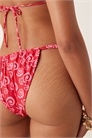 Бикини-трусики с вихревым принтом от Nakeela артикул 148002912