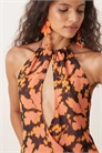 Мини-платье с цветочным принтом и завязками на шее от Veslina артикул 148028298