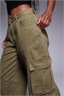 Джинсы-багги с деталями швов в стиле карго, цвет хаки артикул 140137325