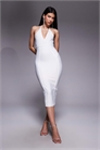 Эксклюзивное платье-миди премиум-класса с облегающим кроем, скульптурной повязкой, завязками за шеей и глубоким вырезом артикул 153144737