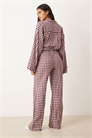 Комбинируйте фланелевые пижамные брюки в красно-белую клетку артикул 152934440