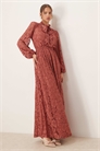 Макси-платье с кружевом, длинными рукавами и завязкой на шее артикул 149254752