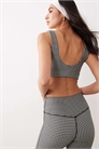Спортивный бюстгальтер YPB с V-образным вырезом co-ord артикул 152001167