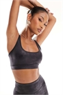 Спортивный бюстгальтер со средней степенью поддержки артикул 132862573