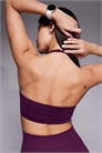 Спортивный бюстгальтер с бесшовной конструкцией, завязками за шеей и легкой поддержкой артикул 152000374