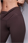 Леггинсы для йоги с зауженными штанинами и мягкой на ощупь поясной резинкой артикул 141637188