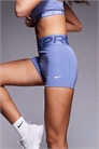 Шорты-леггинсы Nike Pro Training с высокой талией и эффектом моделирования фигуры, длина 7,6 см артикул 147133135