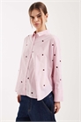 Рубашка прямого кроя с вышивкой в виде сердца артикул 155811686