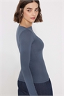 Топ из вискозы с длинными рукавами и лодочным вырезом артикул 155895584