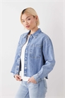 Джинсовая рубашка прямого кроя с необработанным краем артикул 152796561