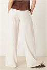Брюки свободного кроя с прямыми брючинами из льна артикул 139958210