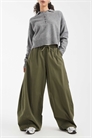Брюки с боковыми складками и расклешенными штанинами артикул 154273911