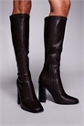 Сапоги до колен на широком каблуке артикул 148780779