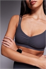 Спортивный бюстгальтер с мягкой ребристой тканью и легкой поддержкой артикул 147510261