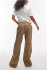 Брюки свободного кроя с прямыми брючинами и низкой посадкой артикул 139798835