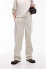 Брюки с прямыми брючинами и полоской артикул 133309802