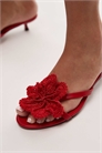 Сандалии Ish на низком каблуке с вязаным цветком артикул 140797511