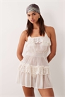 Мини-платье-бандо с рюшами из пляжного кружева артикул 151703329