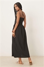 Макси-сарафан с волнистым подолом и круглым вырезом, с перекрещивающейся спинкой артикул 140195519