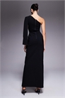 Макси-платье из бенгалина с одним плечом, драпировкой и боковым разрезом артикул 152898344