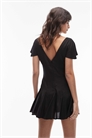 Мини-платье в стиле «ти» с асимметричным подолом артикул 152462509