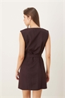 Мини-платье без рукавов, скроенное по фигуре артикул 154763427