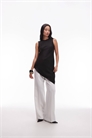 Топ из атласа без рукавов с асимметричным подолом артикул 151484838