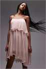 Легкое мини-платье из шифона на бретелях с асимметричным подолом артикул 143460182
