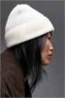 Шерстяная шапка премиум-класса артикул 150205083