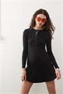 Мини-платье с ребристой отделкой и вырезом под горловину артикул 142293340