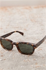 Солнцезащитные очки с темно-зелеными стеклами артикул 144137352