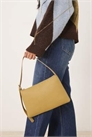 Сумка через плечо с боковым ремнем на пряжке артикул 151096336