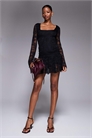 Эксклюзивное двухслойное мини-платье из струящегося кружева с квадратным вырезом и годе-подолом артикул 151521272