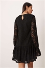 Мини-платье из кружева с рукавами-трубочками артикул 152934449