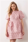 Мини-платье с жакардовым узором в виде сердечек и рукавами-буф артикул 153668017