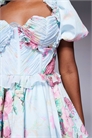 Мини-платье с вырезом в форме сердца из смеси органзы и поплина с цветочным принтом артикул 141913215