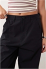 Легкие хлопковые брюки прямого кроя артикул 155575263