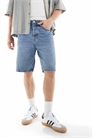 Шорты из джинсовой ткани свободного кроя артикул 134580860