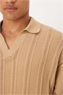 Поло с широким вырезом и ребристой вязкой артикул 140632394