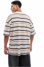 Прямая футболка свободного кроя в полоску с аппликацией на груди артикул 143055422