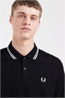 Поло с длинными рукавами и двухцветной окантовкой артикул 107213573