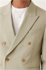 Двубортный пиджак классического кроя артикул 142911896