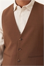 Жилет к стройному костюму артикул 146783823