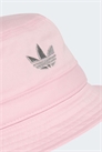 Кепка-козырек Adicolor с логотипом в виде трилистника артикул 155918257