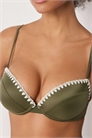 Бюстгальтер-пуш-ап с мягкими чашками и изысканным блеском артикул 156299367