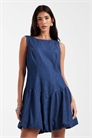 Мини-платье из денима с заниженной талией и расклешенным подолом артикул 154694267