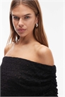 Топ с кружевной отворотом и открытыми плечами артикул 150198722