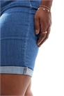 Длинные джинсовые шорты артикул 140462367