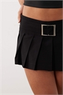 Ультракороткая юбка-шорты с плиссировкой и застежкой-пряжкой Charmi артикул 153530826